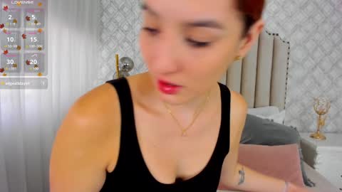 Snapshot of pia_johnson_ chatting on January 2025 11:52:01 AM online show from January 2025 11:52:01 AM