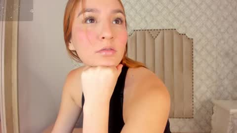 Snapshot of pia_johnson_ chatting on February 2025 11:00:02 AM online show from February 2025 11:00:02 AM