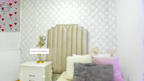 Snapshot of pia_johnson_ chatting on February 2025 11:41:02 AM online show from February 2025 11:41:02 AM