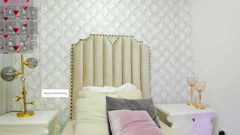 Snapshot of pia_johnson_ chatting on March 2025 11:44:02 AM online show from March 2025 11:44:02 AM