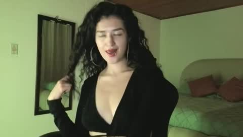 piama_burnss online show from May 2026 12:38:01 AM