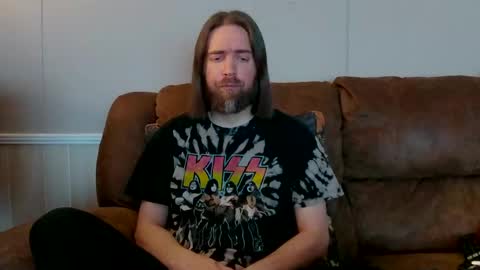 Snapshot of pianoman423 chatting on December 2024 11:19:01 PM Jay online show from December 2024 11:19:01 PM