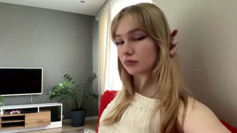 Kristie online show from June 2026 12:22:02 AM