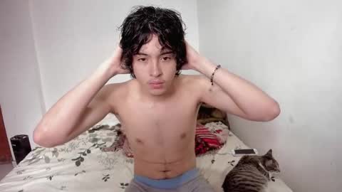 Snapshot of picaszomilos350 chatting on November 2025 07:26:01 PM picaszomilos350 online show from November 2025 07:26:01 PM