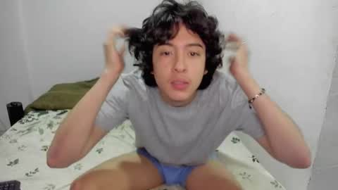 Snapshot of picaszomilos350 chatting on November 2025 09:31:01 AM picaszomilos350 online show from November 2025 09:31:01 AM