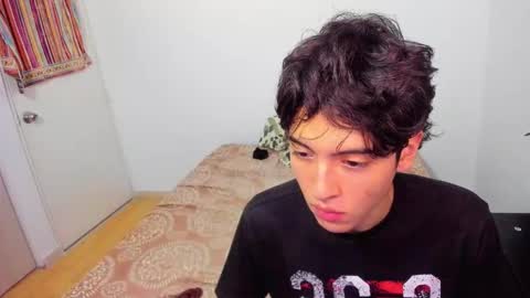 picaszomilos350 online show from March 2026 06:39:01 AM