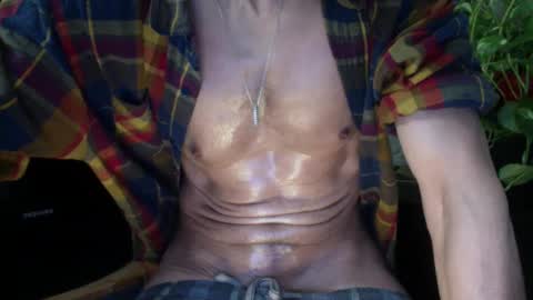 Snapshot of pict8kr chatting on March 2025 03:06:01 AM BEDBULL online show from March 2025 03:06:01 AM