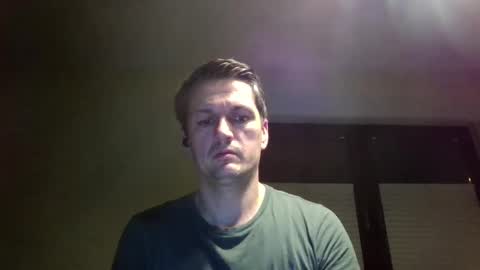 Snapshot of piercingsxxx chatting on January 2025 05:19:01 PM piercingsxxx online show from January 2025 05:19:01 PM