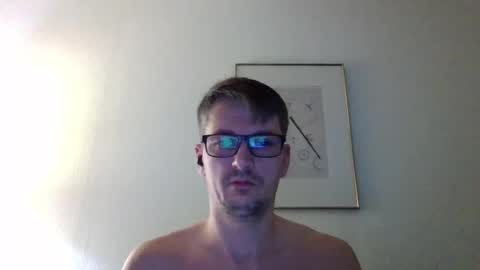 Snapshot of piercingsxxx chatting on February 2025 09:27:02 PM piercingsxxx online show from February 2025 09:27:02 PM