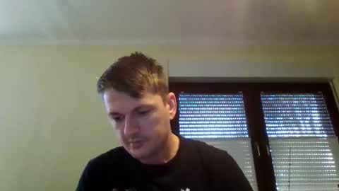 Snapshot of piercingsxxx chatting on December 2025 08:53:01 AM piercingsxxx online show from December 2025 08:53:01 AM