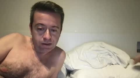 Snapshot of piericouple chatting on April 2026 07:39:01 PM piericouple online show from April 2026 07:39:01 PM