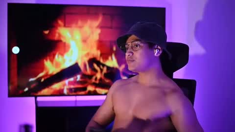 Snapshot of pierosouza chatting on December 2024 03:21:02 AM pierosouza online show from December 2024 03:21:02 AM