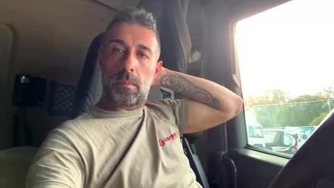 pierotu online show from April 2026 03:28:02 PM