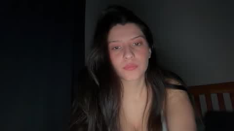 Snapshot of piink_mila chatting on March 2026 03:29:02 AM Mila online show from March 2026 03:29:02 AM