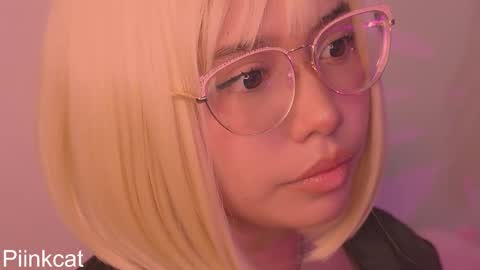 Snapshot of piinkcat chatting on March 2025 05:29:02 AM Emi online show from March 2025 05:29:02 AM