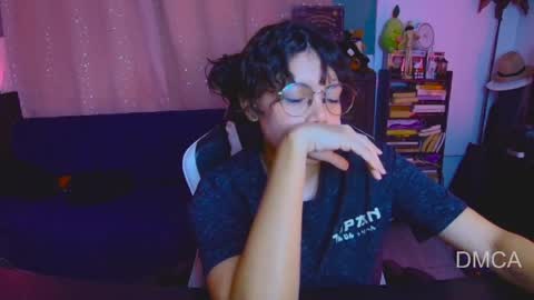 Snapshot of piixiie_d_oll chatting on April 2026 02:50:01 AM Andrea G online show from April 2026 02:50:01 AM