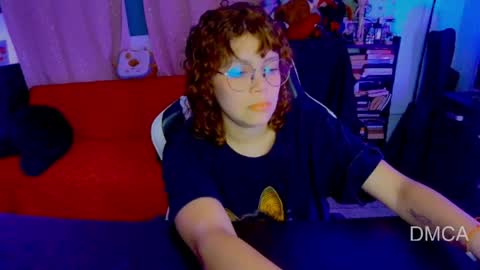 Snapshot of piixiie_d_oll chatting on June 2026 03:42:01 AM Andrea G online show from June 2026 03:42:01 AM