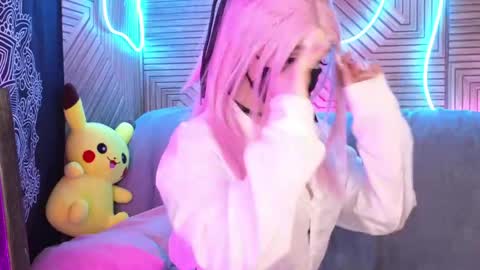 Snapshot of pika_pikaa chatting on May 2026 01:25:02 AM Sonya online show from May 2026 01:25:02 AM