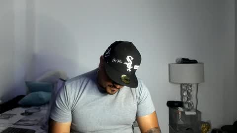 pikoro_gomez online show from November 2025 02:32:02 AM