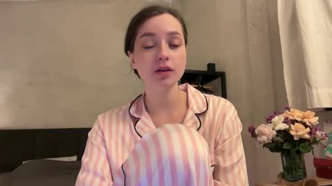 Trisha     online show from March 2025 11:37:02 AM