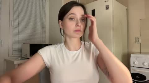 Trisha     online show from September 2025 02:55:02 PM