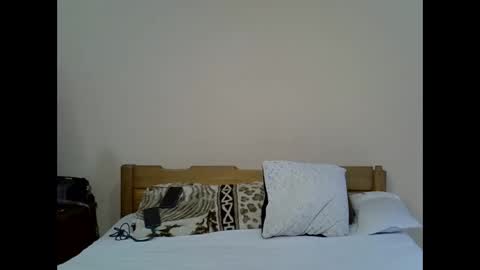 pinahotty online show from November 2025 06:57:01 AM