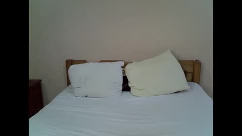 pinahotty online show from February 2026 06:25:02 AM