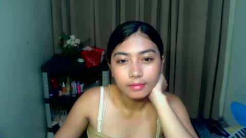 Snapshot of pinay_aangel chatting on May 2026 11:12:02 PM pinay_aangel online show from May 2026 11:12:02 PM