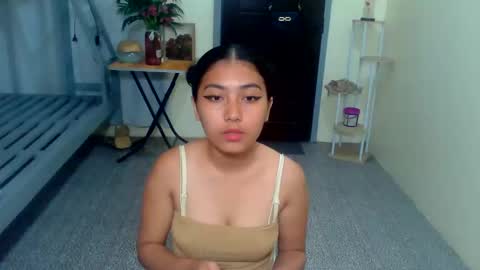 Snapshot of pinay_aangel chatting on May 2026 10:10:01 AM pinay_aangel online show from May 2026 10:10:01 AM