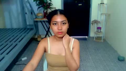 Snapshot of pinay_aangel chatting on May 2026 12:17:02 AM pinay_aangel online show from May 2026 12:17:02 AM