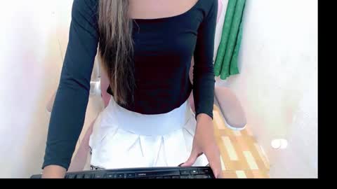 Snapshot of pinay_alexa chatting on November 2025 02:43:02 PM alexa online show from November 2025 02:43:02 PM