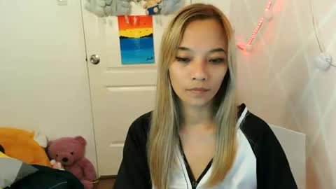 pinay beauty14 online show from February 2025 09:13:02 AM