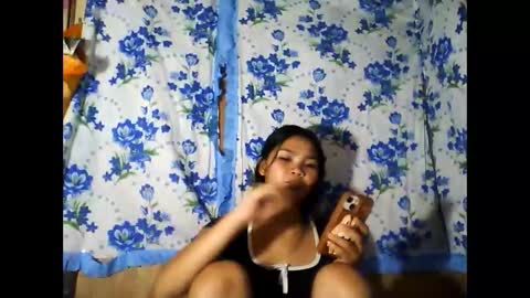 Snapshot of pinay_just18th chatting on April 2026 11:16:01 PM pinay_just18th online show from April 2026 11:16:01 PM