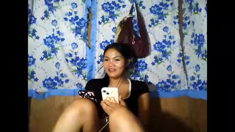 Snapshot of pinay_just18th chatting on April 2026 12:03:01 PM pinay_just18th online show from April 2026 12:03:01 PM