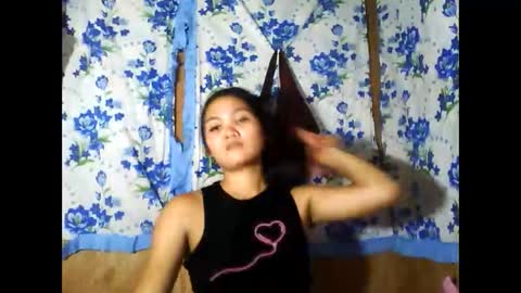 Snapshot of pinay_just18th chatting on May 2026 09:04:01 AM pinay_just18th online show from May 2026 09:04:01 AM