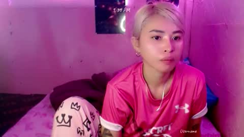Snapshot of pinay_romancee chatting on February 2026 01:35:02 AM pinay_romancee online show from February 2026 01:35:02 AM