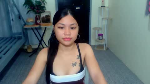 Snapshot of pinay_rosee chatting on May 2026 01:49:02 PM pinay_rosee online show from May 2026 01:49:02 PM