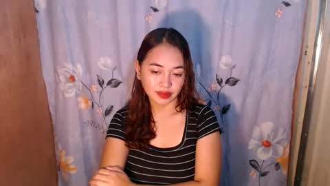 Snapshot of pinay_singlemomxs chatting on September 2025 04:36:02 AM pinay_singlemomxs online show from September 2025 04:36:02 AM