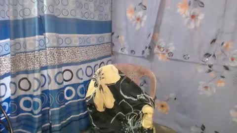 Snapshot of pinay_singlemomxs chatting on February 2026 06:21:01 AM pinay_singlemomxs online show from February 2026 06:21:01 AM