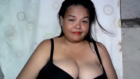 Snapshot of pinay_yummy28 chatting on January 2025 10:52:02 AM pinay_yummy28 online show from January 2025 10:52:02 AM