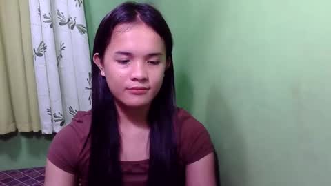 pinaymorena_rhowe online show from December 2024 05:42:01 PM
