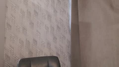       online show from January 2025 09:01:02 AM