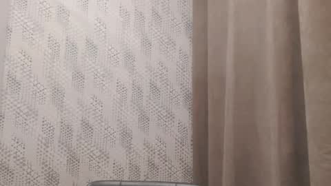       online show from February 2025 05:01:01 PM