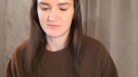       online show from February 2025 06:08:02 PM