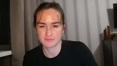       online show from November 2025 04:09:01 PM