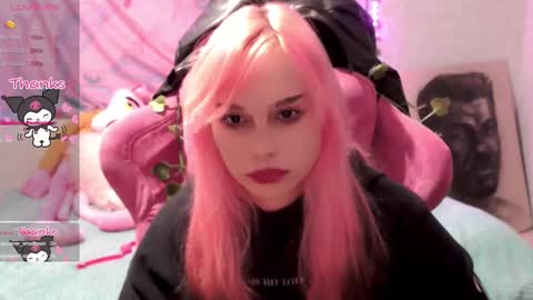 Nancy online show from February 2025 02:06:01 AM