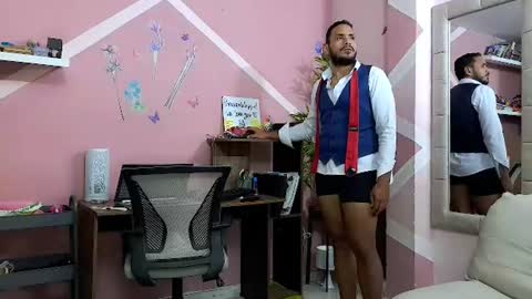 pineappleflipped online show from July 2026 01:53:01 AM