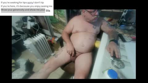 Snapshot of pini_z chatting on February 2025 12:18:01 AM pini_z online show from February 2025 12:18:01 AM