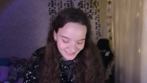 Snapshot of pink__sun chatting on December 2025 05:18:02 PM Stephanie online show from December 2025 05:18:02 PM