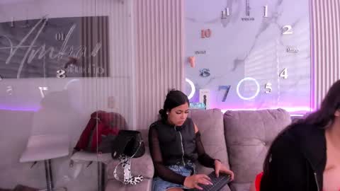 pink_as online show from February 2026 01:48:02 PM